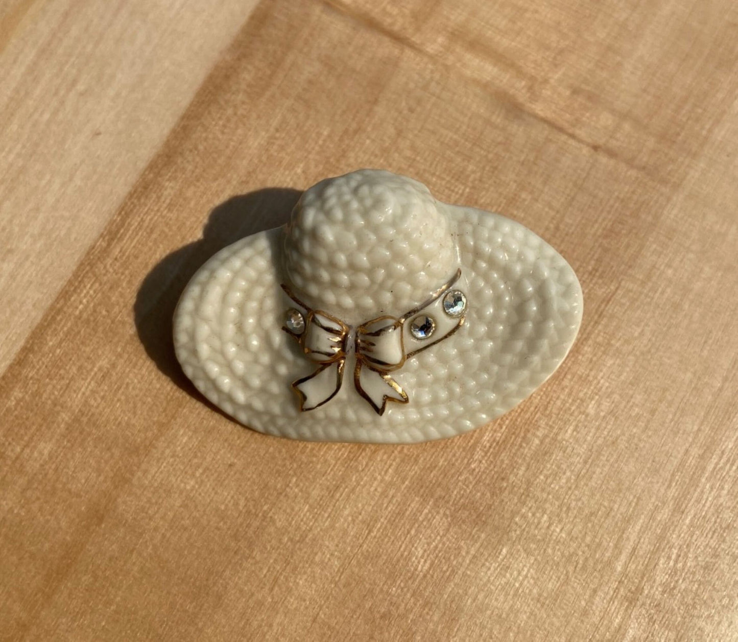 Vintage Ceramic Straw Hat Pin