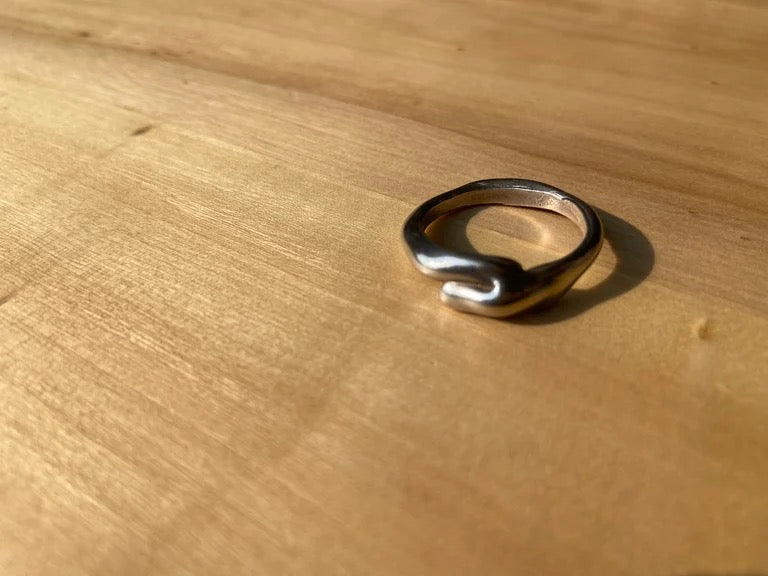 Sterling Silver Crossover Ring